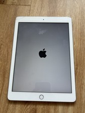 LOCKED Apple iPad 5th Gen 32 GB, Wi-Fi, 9.7 in Space Gray A1822