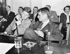 Robert F. Kennedy abogado del Comité del Senado extorsión trabajo Ind- foto antigua