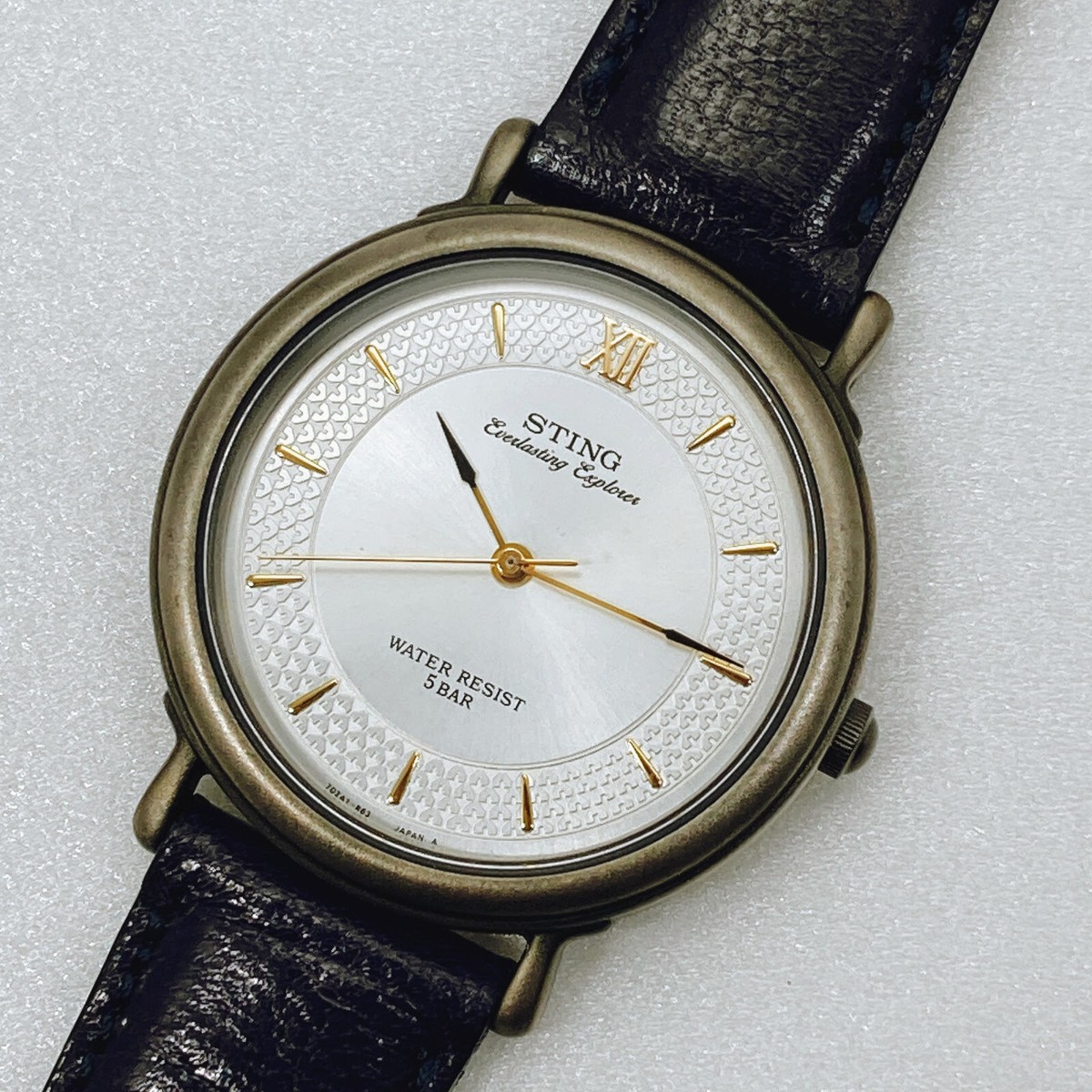 CASIO　STING SPORTY VERSION STN-044W CASIO STING STN-225 5ATM Spade Hands Embossed Tapestry Dial