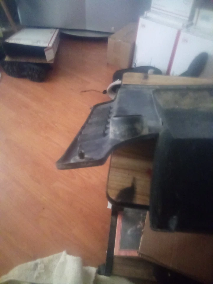 2007 yamaha grizzly 400 hood - Image 4 of 4