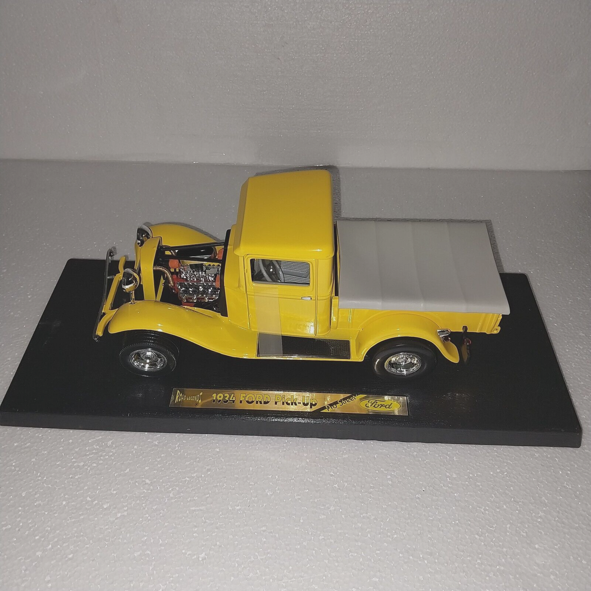 スナップオン1934 フォード　ミニカー 1934 Ford Oil Tanker SNAP ON 1/43 scale | eBay
