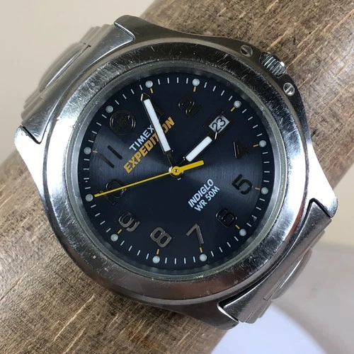 Vintage Timex Expedition Men Indiglo Silver Tone Quartz Analog 39mm Watch 6 3/4"