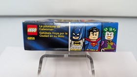 LEGO DC Universe Super Heroes Catwoman Catcycle City Chase (See Photos)