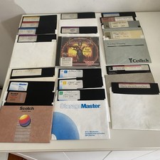 Commodore-64 Game Lot Dragon Wars Might & Mag...