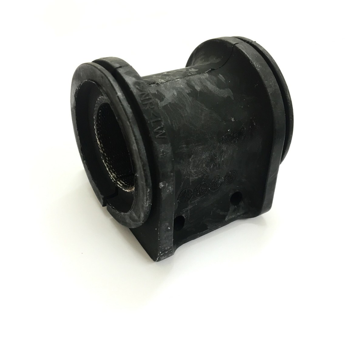 New Genuine Mercedes Benz 639 Vito Torsion Bar Mount Front Axle
