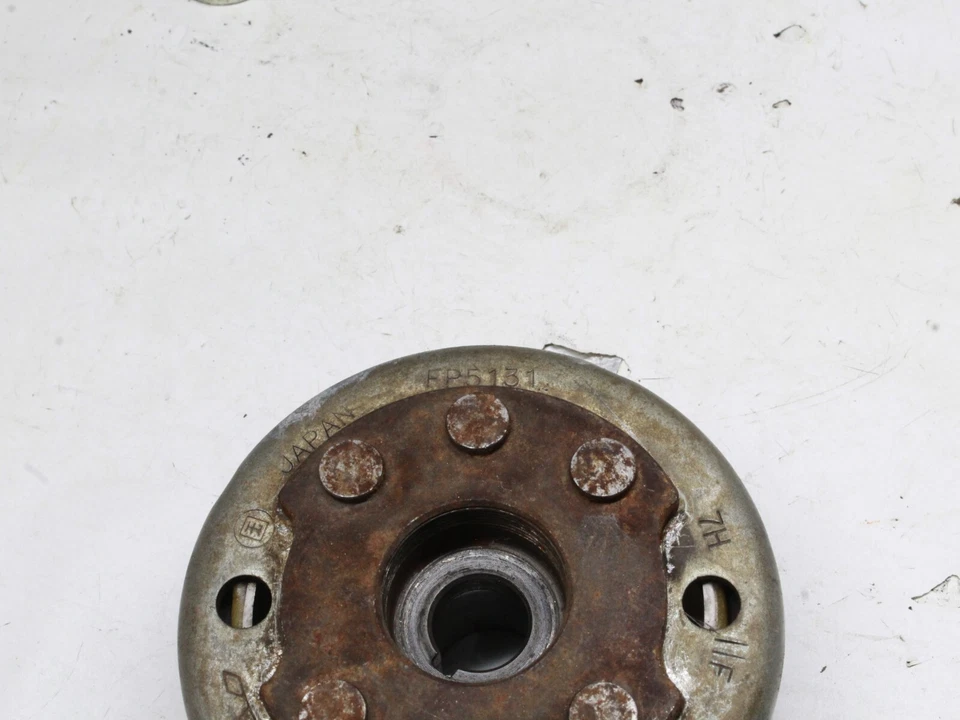 88 Honda CR125R CR125 CR 125R 1988 volante rotor magnético 31110-KS6-831 Foto 3 de 4