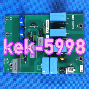 1PC Gebraucht ATV610-630 Series 55-75-90kw Motherboard EAV42321-00 #CZ