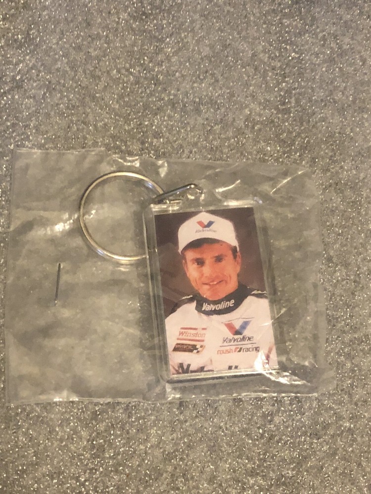 Vintage NASCAR #6 Race Car Keyring Keychain