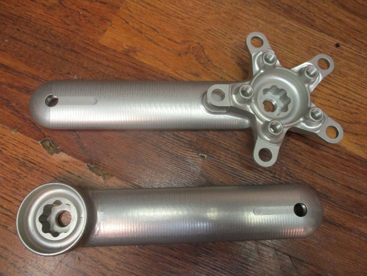 NOS VINTAGE CANNONDALE CODA MAGIC MOTORCYCLE 172.5L 94/58 NOS VINTAGE CANNONDALE CODA MAGIC MOTORCYCLE 172.5L 94/58