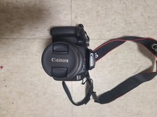 camera canon EOS 4000D professional photo