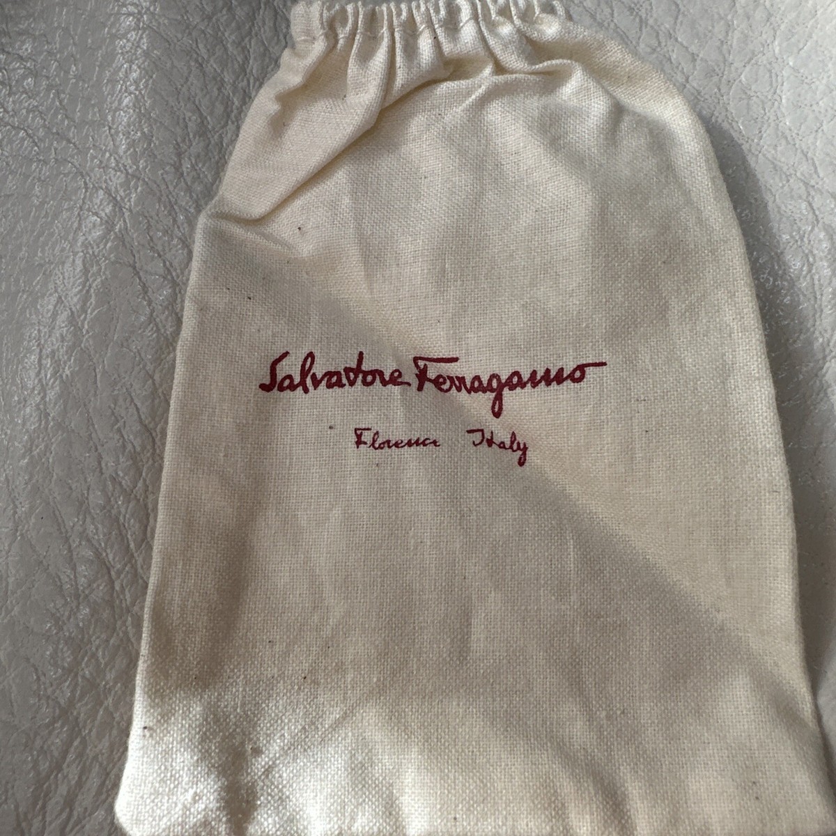 Salvatore Ferragamo Travel Belt Dust Bag Pouch Beige New | eBay display picture 1