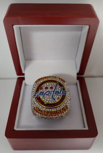 Alex Ovechkin -2018 Washington Capitals Stanley Cup Ring With Wooden Display Box - 第 1/4 張圖片