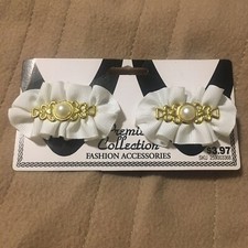 Vtg Pair Premiere Collection Fashion Accessories White Bow Faux Pearl SHOE CLIPS