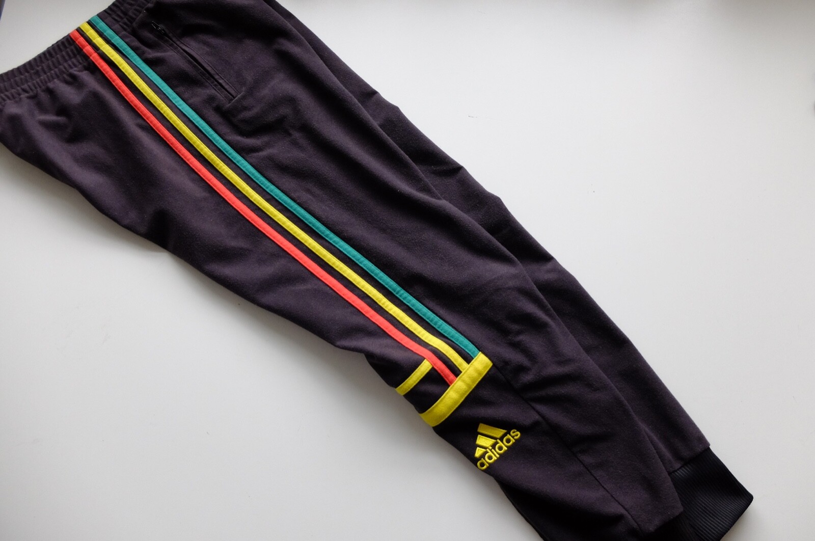 Adidas Originals Rasta challenger Moleskin bottoms th… Gem