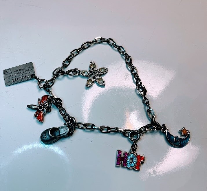 Charm bracelet silver tone 6 charms link chain 8 in | eBay