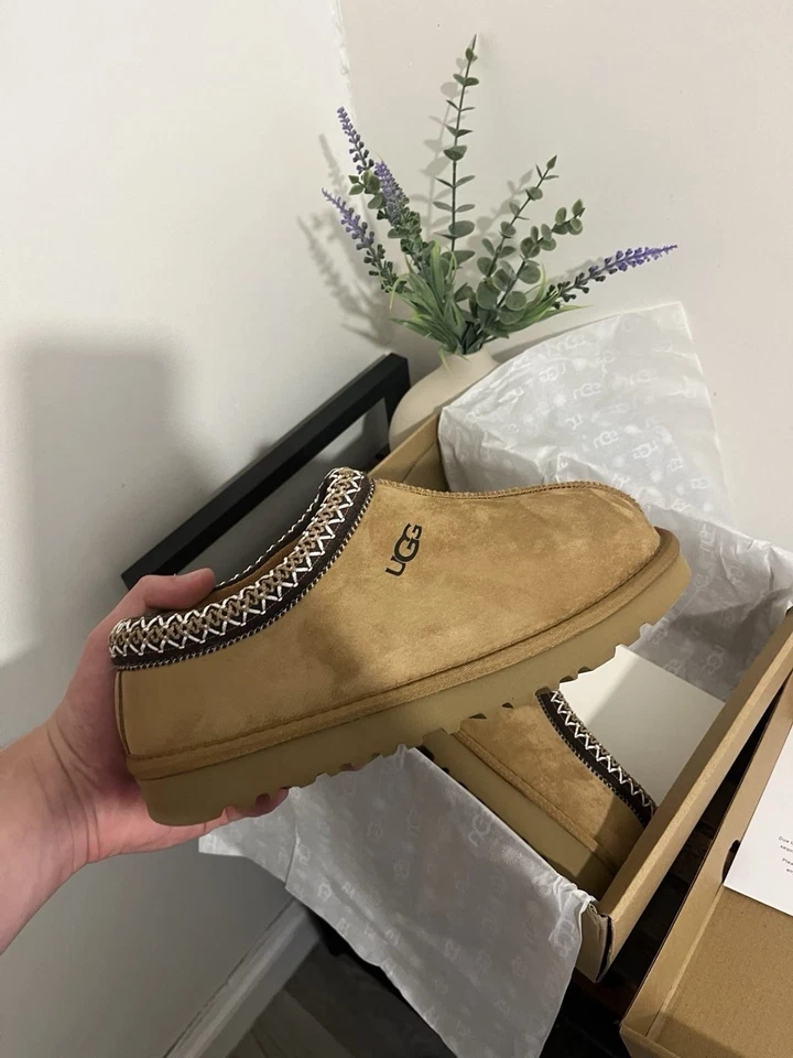 UGG Australia Women's Mustard/Brown Slippers UK Size 8 - Image 2 of 4