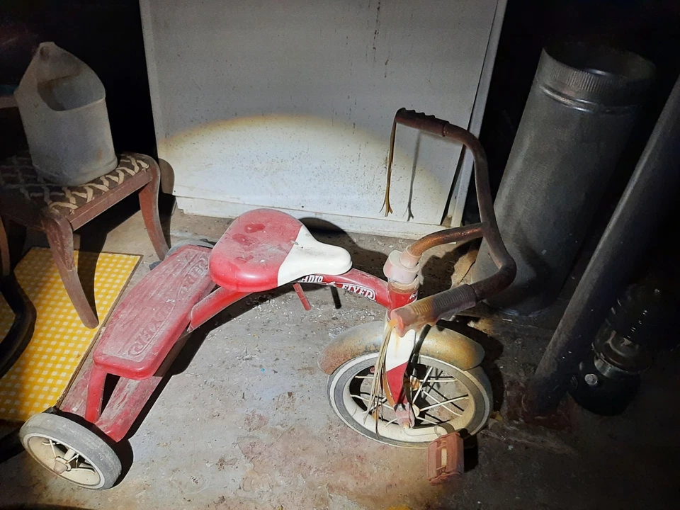 radio volante triciclo vintage Foto 2 de 4