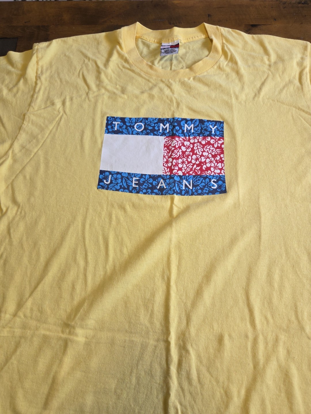 VTG 90s Tommy Hilfiger Jeans Floral Flag Shirt XL 26x33 Made in USA Yellow Tee image 4