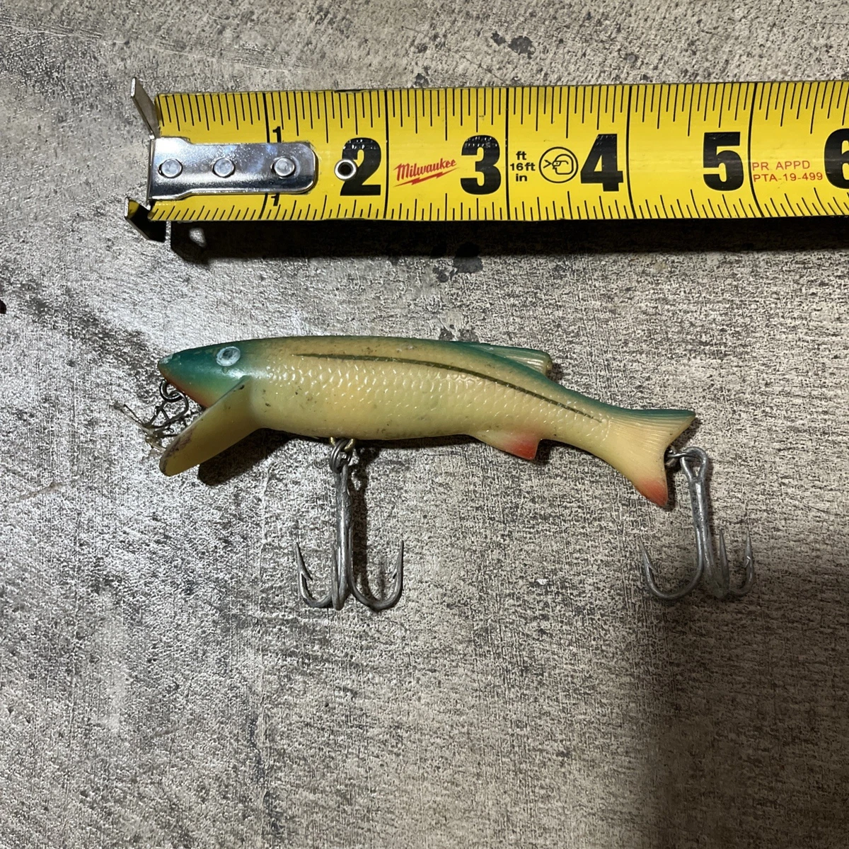 Leurre De Pêche Vintage Doll - Crankbait - Couleurs Jaune/noir - Pêche Eau Douce - USA