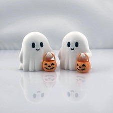 Versatile Adaptable Quick-Install 2PCS Halloween Ghost Holding Pumpkin Ornaments