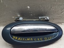 1993-1997 Nissan Altima Right Front Outside Door Handle M324
