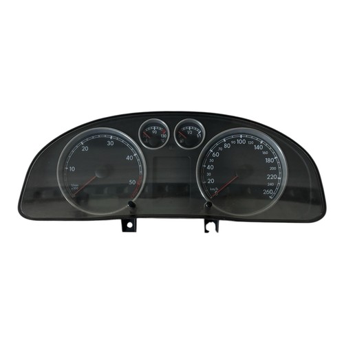 VW Passat B5 3BG Kombiinstrument Bordcomputer Tachometer 3B0920807A