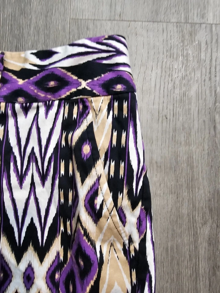 Pantalones Cortos Inc Beach Para Mujer Púrpura Estampado Geo Elásticos con Cremallera Ropa de Crucero Talla 16 Foto 4 de 4