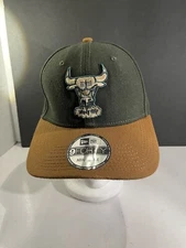 Chicago Bulls Hat Cap Mens Strap Back Green Beige Mitchell Ness NBA Basketball