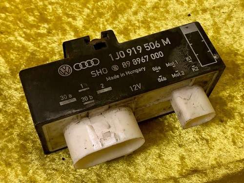 VW Golf 4 / IV Steuergerät Kühlerlüftermotor Kühler Lüfter 1J0919506M Skoda Audi