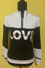 Junior s Hoodies Fleece. Size Small