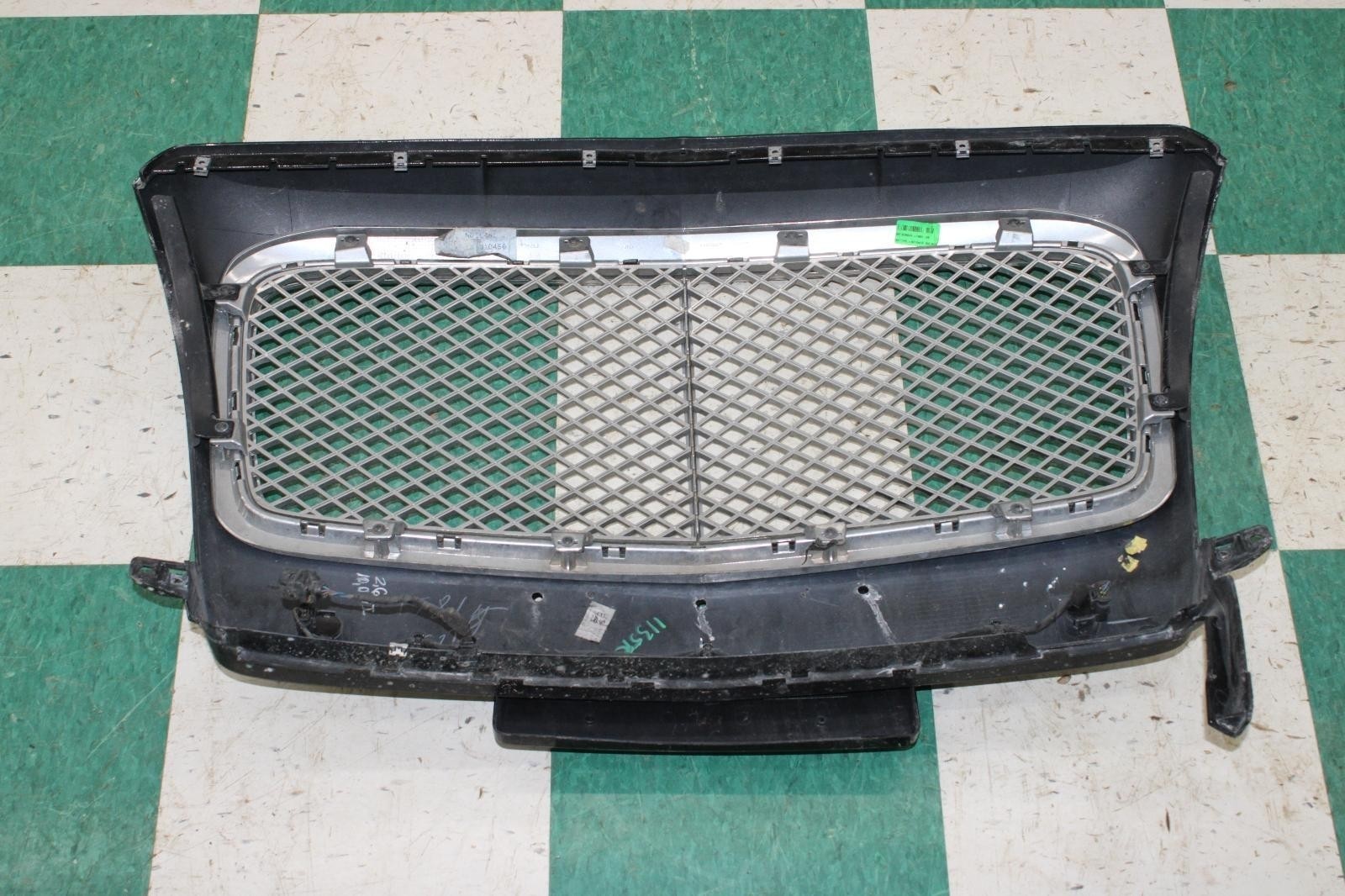 Bentley Flying Spur 2014-2018 Front Upper Bumper grille Black