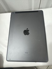 Apple iPad Tablet Gray