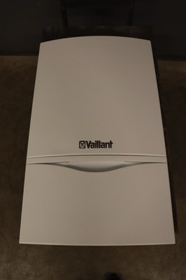 Vaillant ecoTEC plus VC DE 246/3-5 Gas-Brennwert-Heiz-Therme 24kW Heizung Bj2013