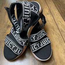 Juicy Couture Womens 8.5  Black Platform Sandals Y2K Logo Strappy Webbing