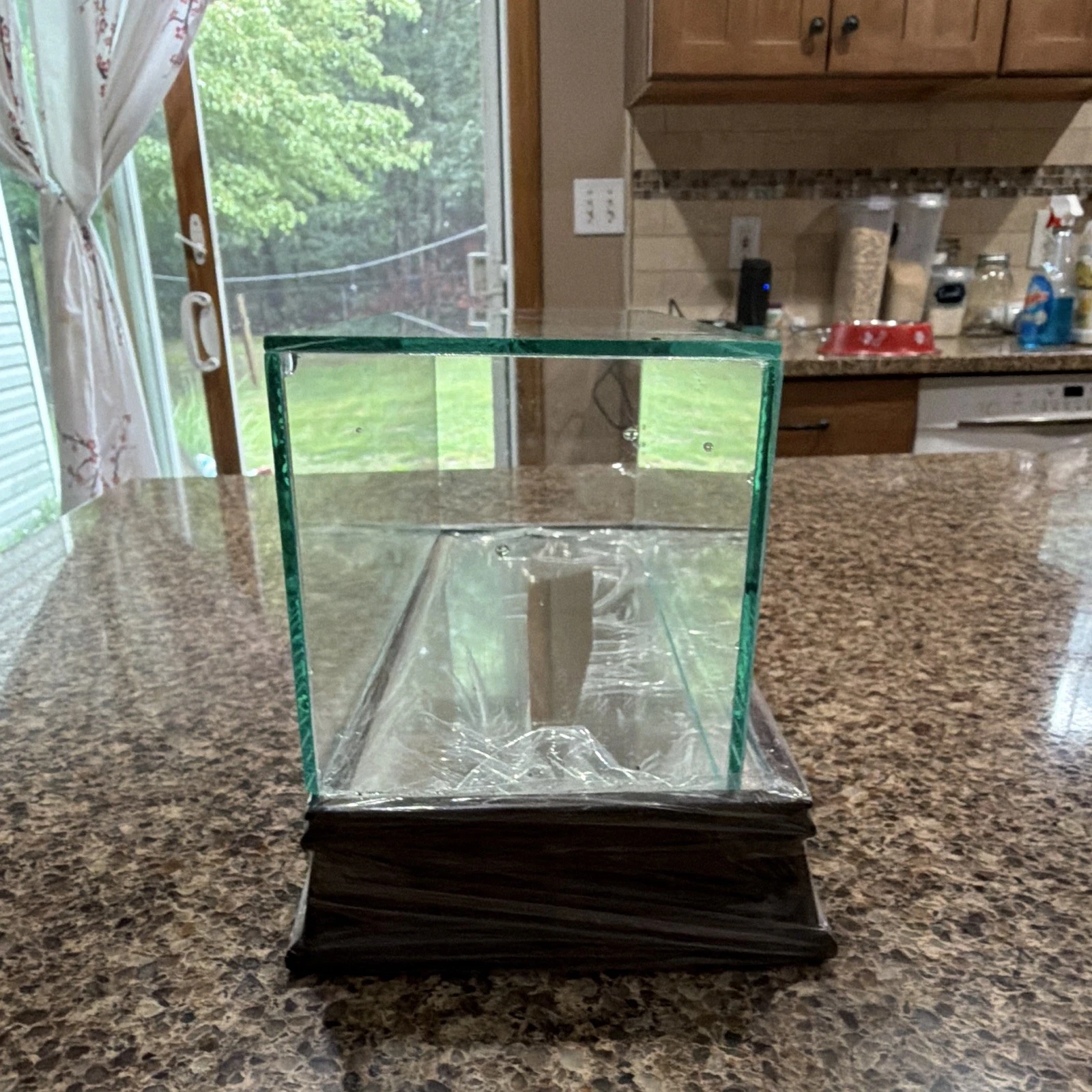 Baseball display case 4x 10 1/4x 5 1/2. Glass top - thumbnail 3