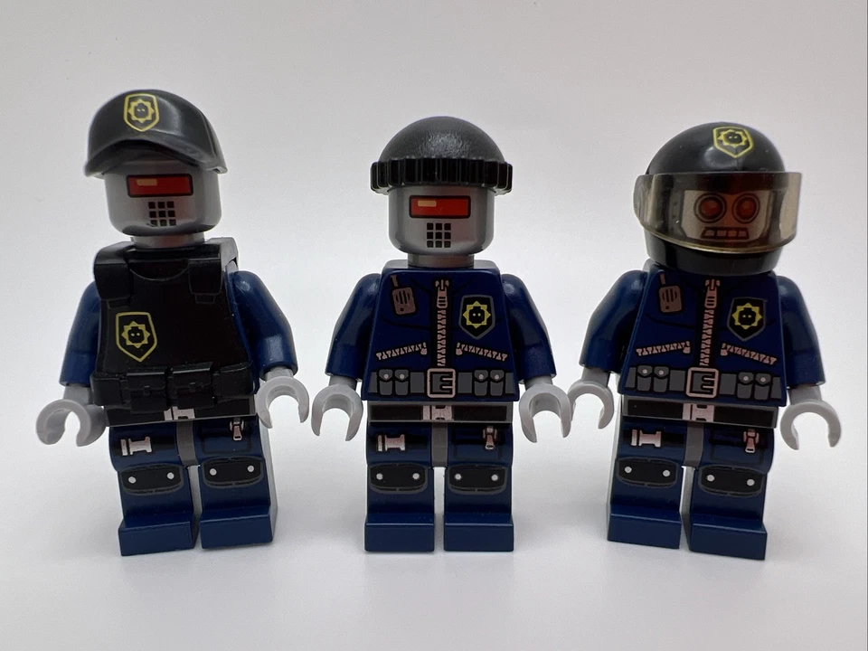 LEGO Movie: Robo SWAT Minifigures Lot of 3 Super Secret Police + Accessories - Image 2 of 4