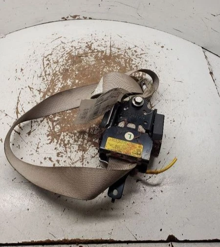 2007-2010 Hyundai Elantra Sedan Front Left Driver Seat Belt Retractor Tan Oem - Imagem 3 de 4