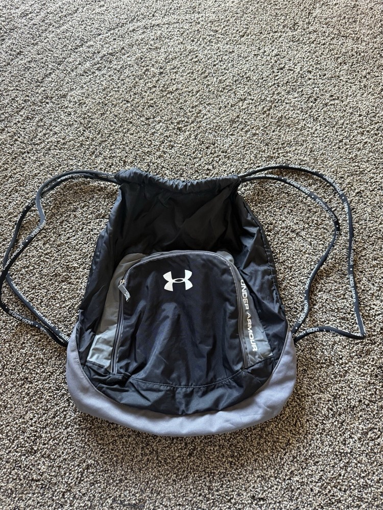 Under Armour Black and Gray Scrunch Gym Bag for Workouts