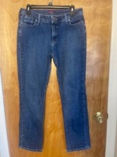 Wrangler Women's Jeans Size 10 - Straight Legged