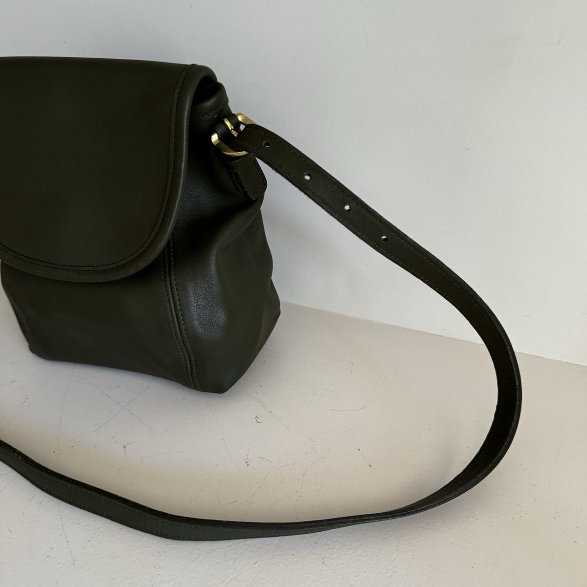 Vintage 90s RARE Coach Legacy Soho Small Flap 4108 in khaki