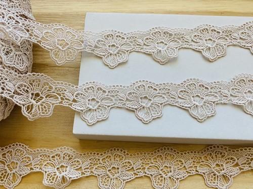 2 Yards Beige Embroidered Ribbon Trim for Sewing/Crafts/Bridal/1.75" Wide - Picture 5 of 13
