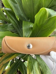 Hermès Swift Gold Leather Shoe Buffing Mitt with Box