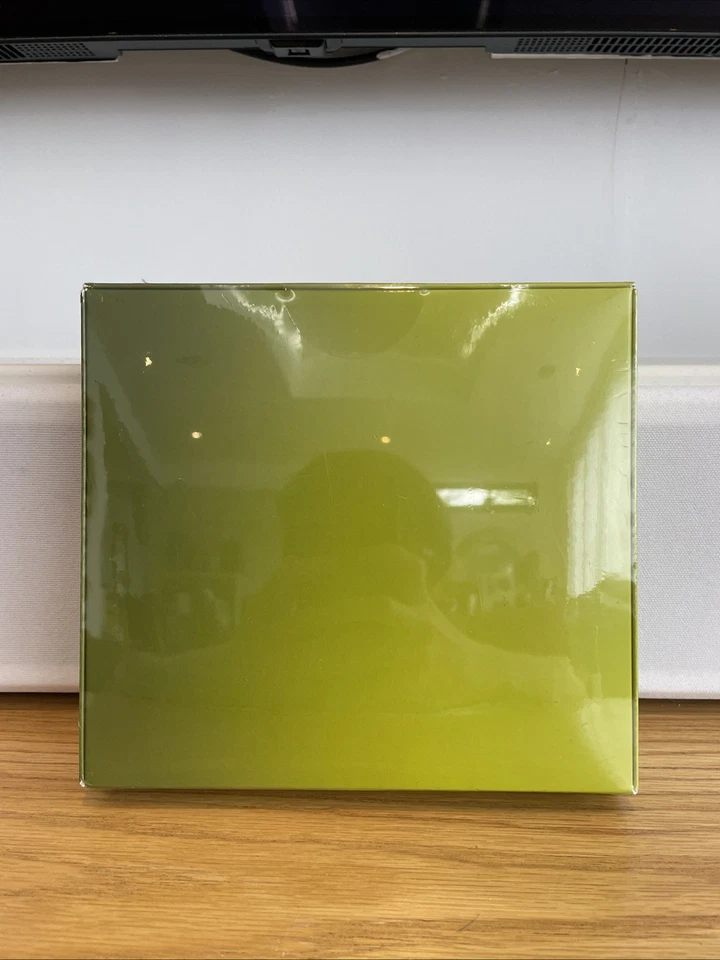 Adobe Dreamweaver CS5.5, MAC OS, NEW & Factory Sealed - Image 2 of 3