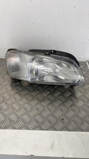 Feu avant (phare) Peugeot P4