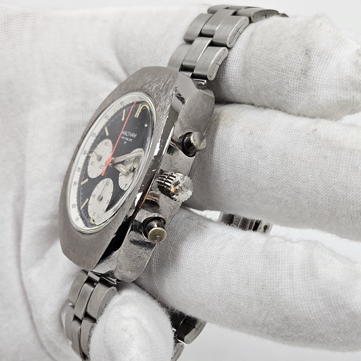 Vintage Waltham Chronograph Panda Dial B418 Black Dial Valjoux