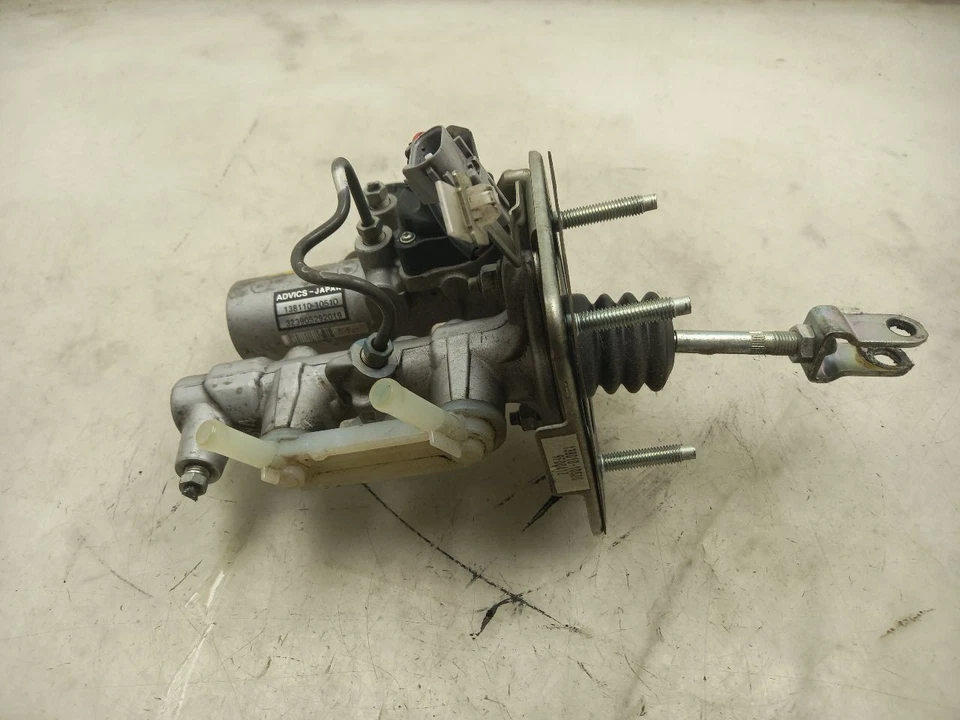 10 11 12 13 14 15 LEXUS RX450H POTENCIA FRENO REFUERZO Y CILINDRO MAESTRO Foto 2 de 4