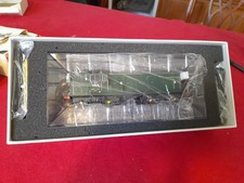 OO gauge Heljan 1501 Class 15 D8219 BR green NEW