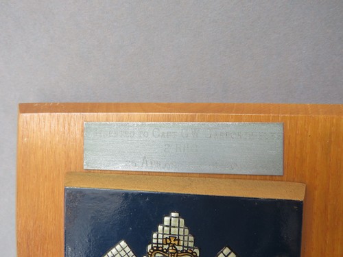 The Black Watch (RHR) of Canada Presentation Wooden Mess Plaque / Shield - Picture 2 of 7