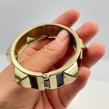 Vintage 80s Gold Tone Black Enamel Pyramid Stud Hinge Bangle Bracelet Fashion