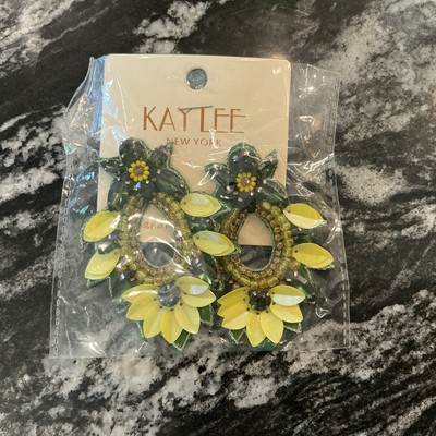 Kay Lee Two Tone Green Yellow Beaded Earrings, Floral Sunflower Oversized NIP